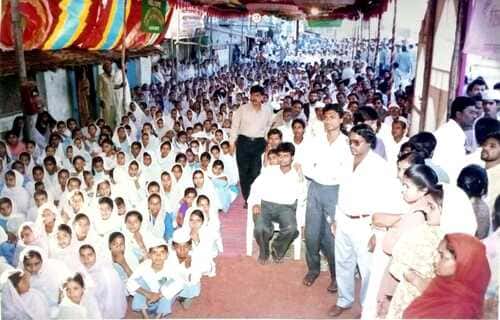 Old Building And Studens